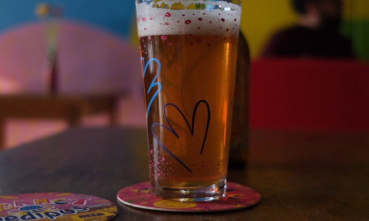 Oedipus Avatar in bierglas